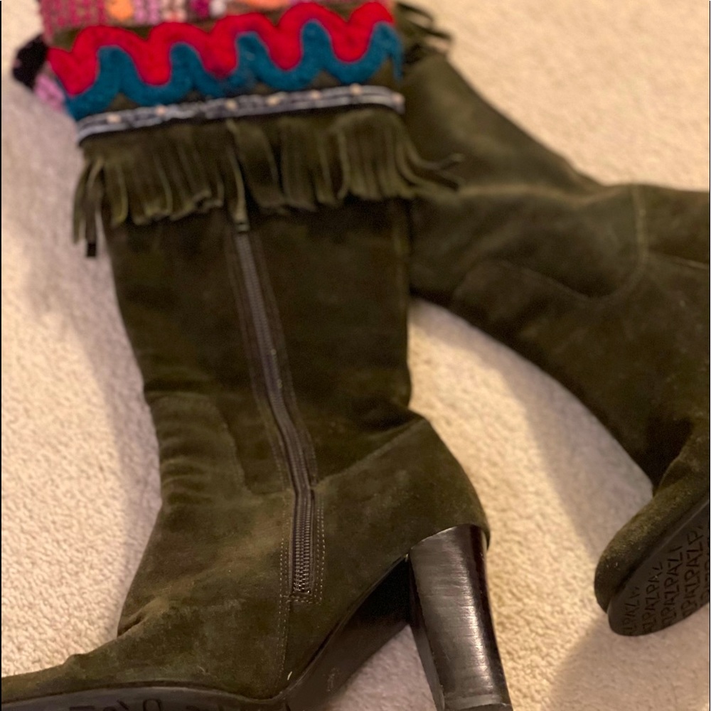 Paz di Apepazza Dark Green Suede Heeled Boots - Picture 2 of 9